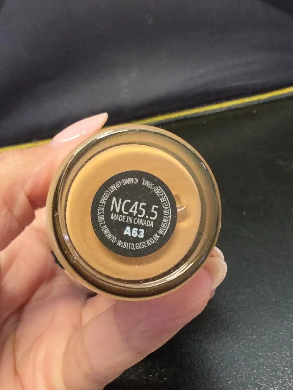 MAC Cosmetics Studio Fix Fluid Foundation - NC45.5